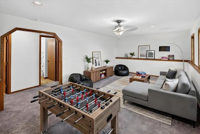 221 Jerry Liefert Drive, Monticello, MN 55362