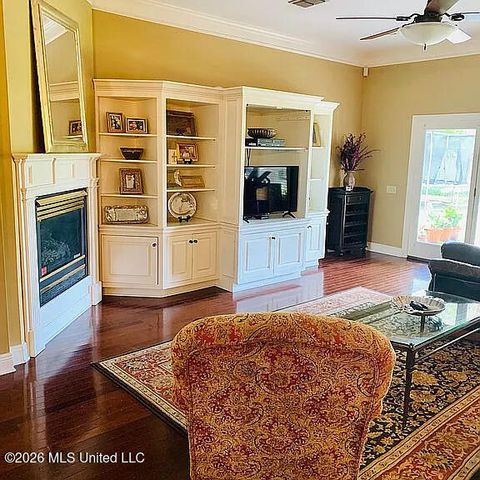 2034 Tuilleries Cove, Biloxi, MS 39531