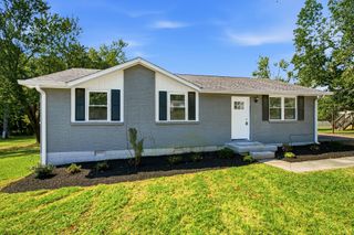219 Staggs Dr, Portland, TN 37148