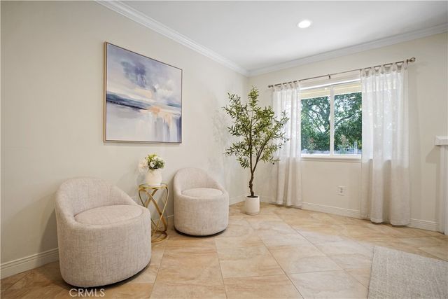 22615 Dardenne Street, Calabasas, CA 91302