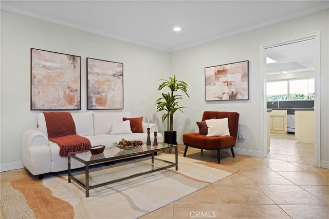 22615 Dardenne Street, Calabasas, CA 91302