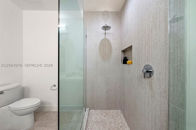 701 Valencia Ave 404, Coral Gables, FL 33134