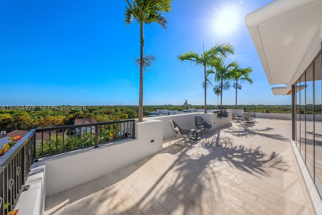 701 Valencia Ave 404, Coral Gables, FL 33134
