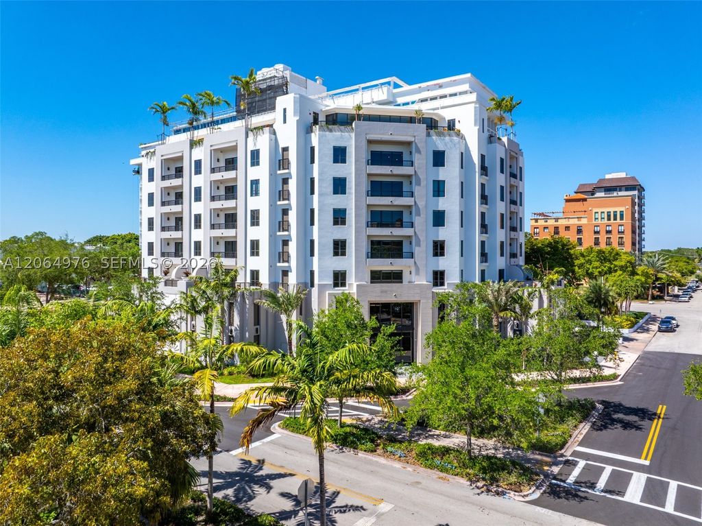 701 Valencia Ave 404, Coral Gables, FL 33134