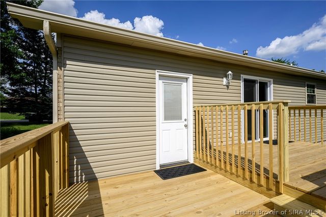 4207 Glenbrook E, New Albany, IN 47150