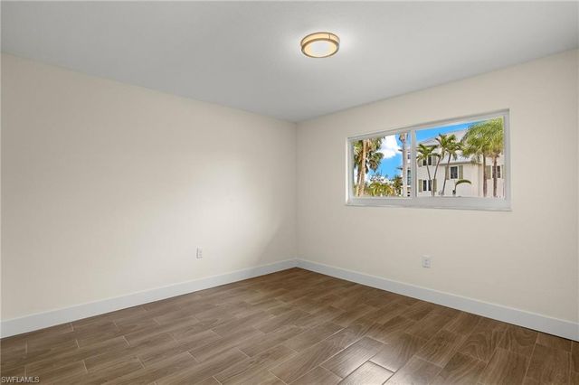 5869 Pine Tree DR, Sanibel, FL 33957