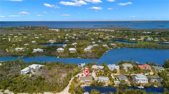 5869 Pine Tree DR, Sanibel, FL 33957