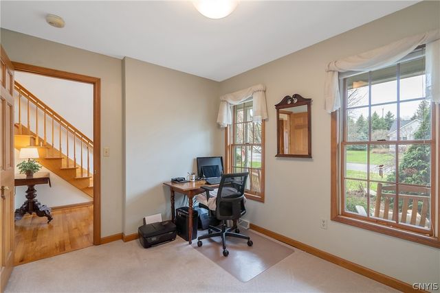 5792 Mountain Laurel Drive, Manlius, NY 13057