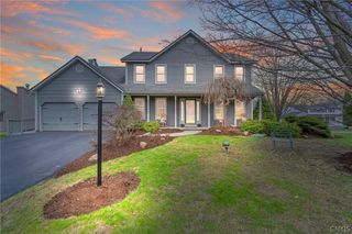 5792 Mountain Laurel Drive, Manlius, NY 13057