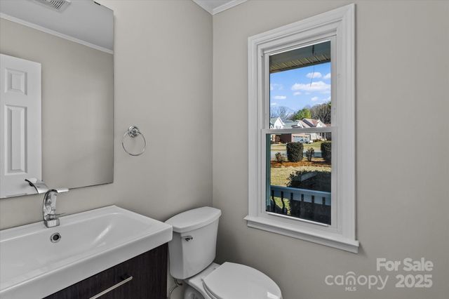 111 Catalina Place Drive, Mooresville, NC 28117