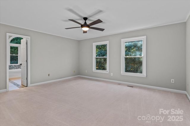 111 Catalina Place Drive, Mooresville, NC 28117