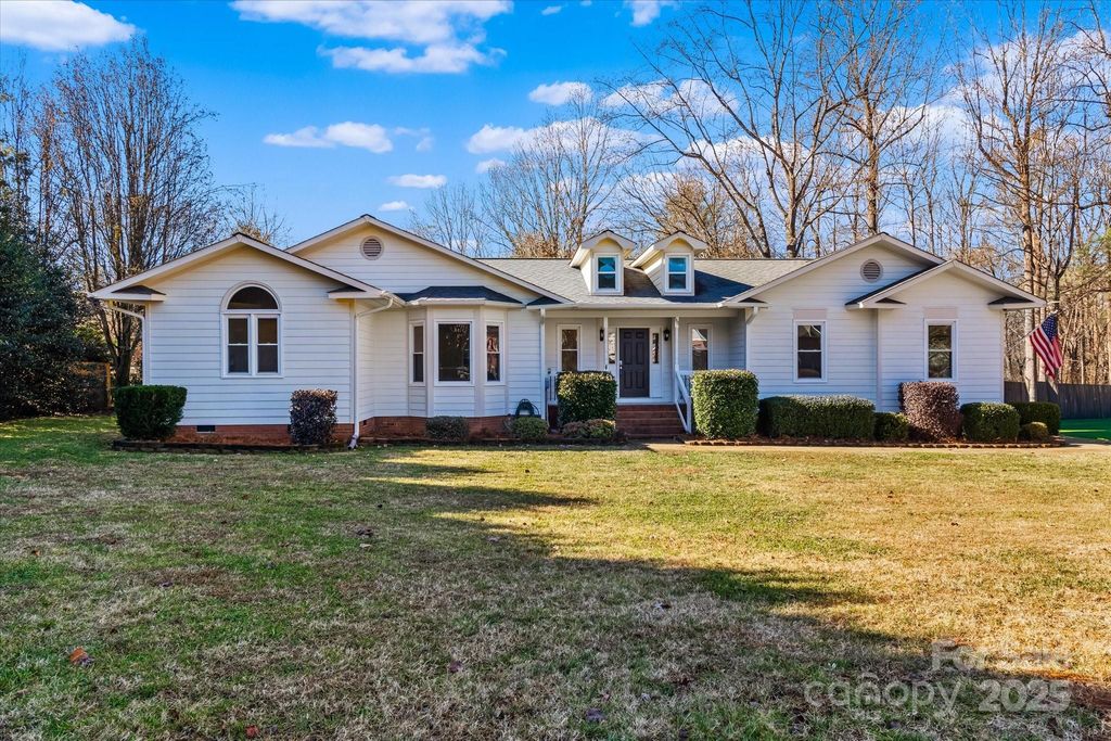 111 Catalina Place Drive, Mooresville, NC 28117