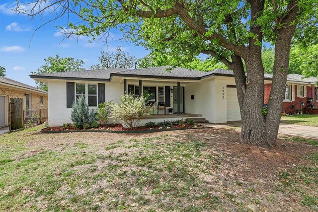 1912 Brighton Avenue, The Village, OK 73120