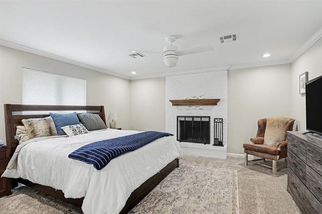1912 Brighton Avenue, The Village, OK 73120