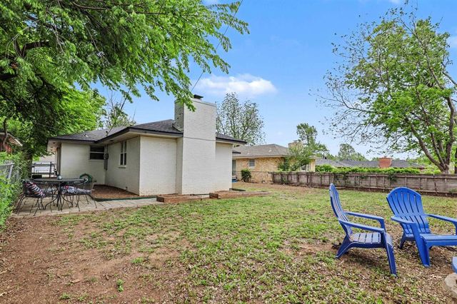 1912 Brighton Avenue, The Village, OK 73120