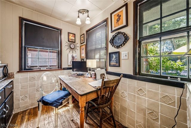 19621 Sussex Road, Shaker Heights, OH 44122