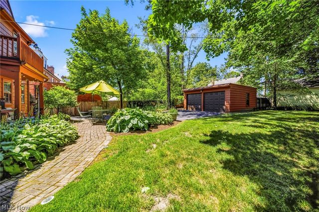 19621 Sussex Road, Shaker Heights, OH 44122