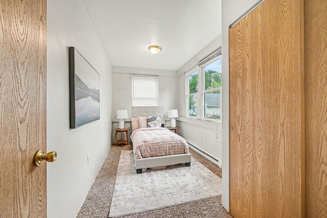 956 Juno Avenue, Saint Paul, MN 55102