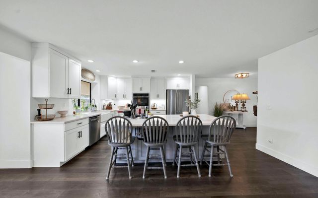 7067 Tucker Lane, Redding, CA 96002