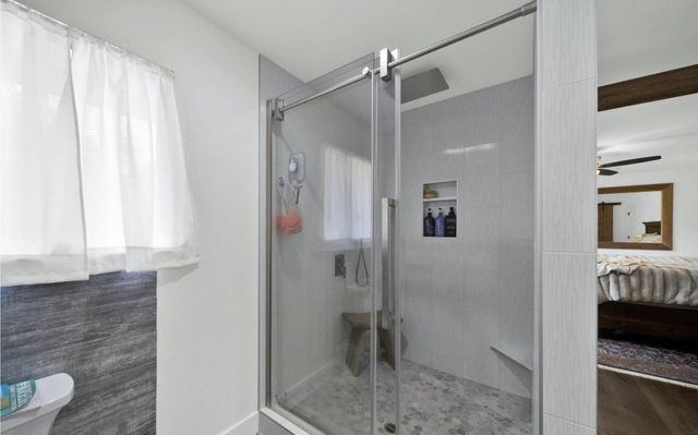 7067 Tucker Lane, Redding, CA 96002