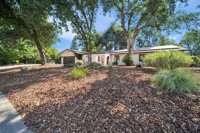 7067 Tucker Lane, Redding, CA 96002