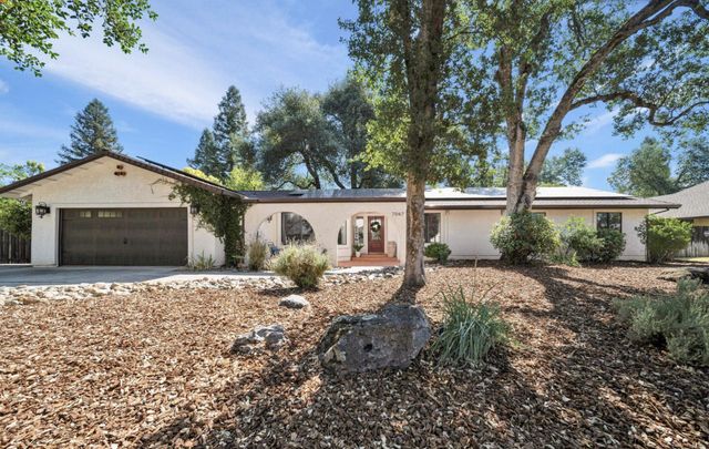 7067 Tucker Lane, Redding, CA 96002