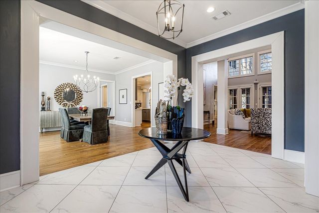 2302 MADISON AVE, Memphis, TN 38104