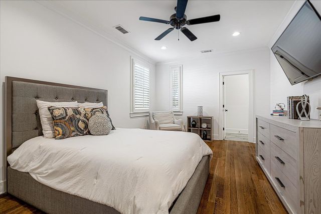 2302 MADISON AVE, Memphis, TN 38104