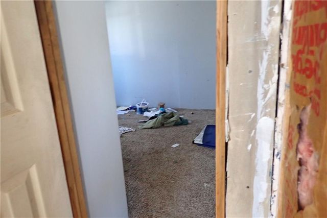 318 E Ohio Street, Clinton, MO 64735