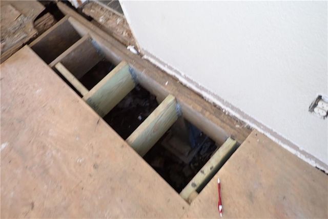 318 E Ohio Street, Clinton, MO 64735