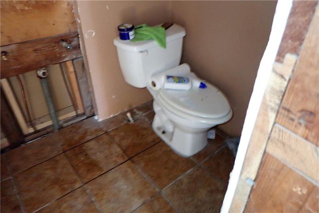 318 E Ohio Street, Clinton, MO 64735