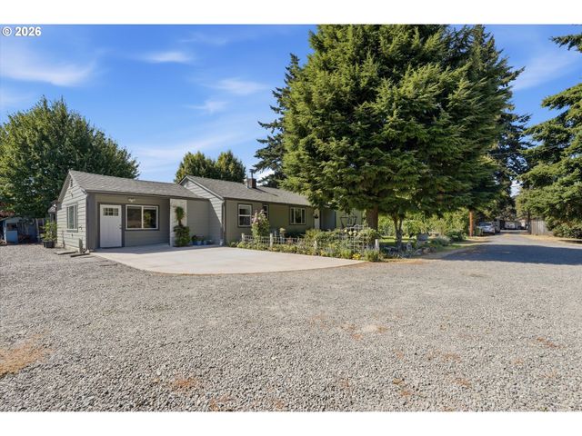 1270 E JEFFERSON St, Stayton, OR 97383