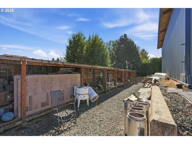 1270 E JEFFERSON St, Stayton, OR 97383