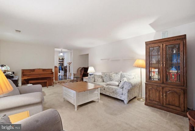 4908 WOODLAND WAY, Annandale, VA 22003
