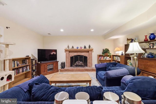 4908 WOODLAND WAY, Annandale, VA 22003