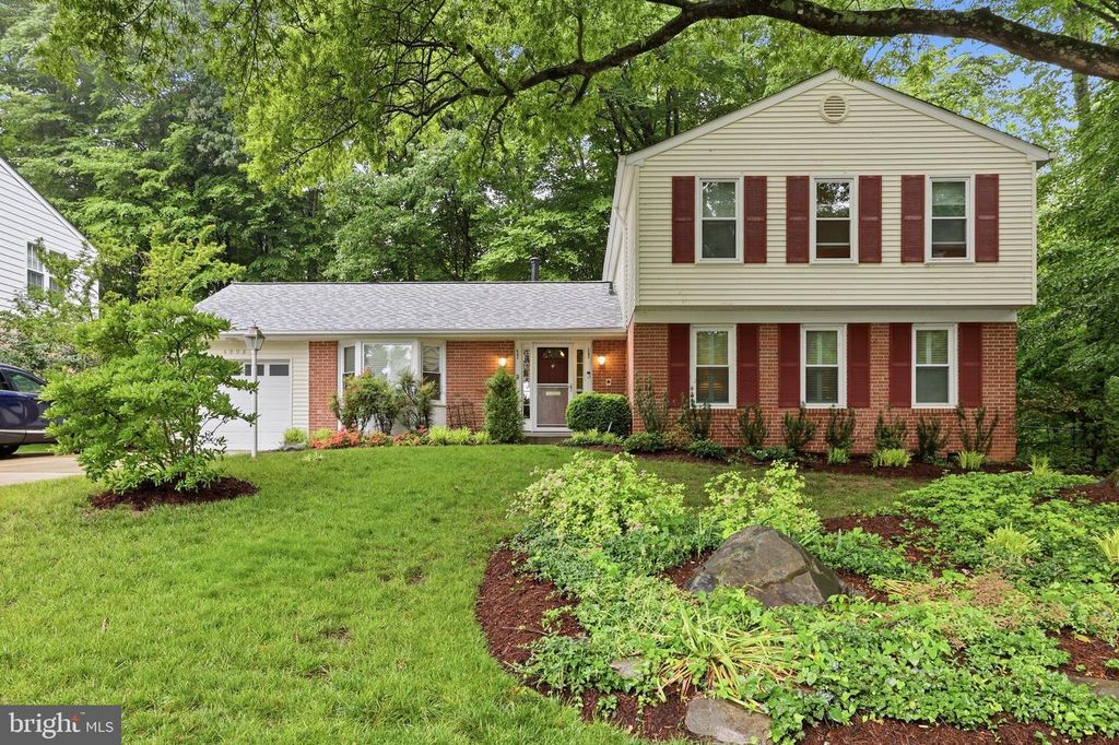 4908 WOODLAND WAY, Annandale, VA 22003