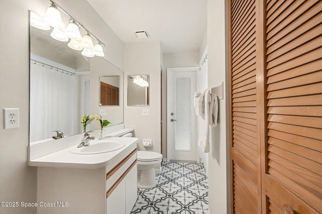 6200 Golfview Avenue, Cocoa, FL 32927