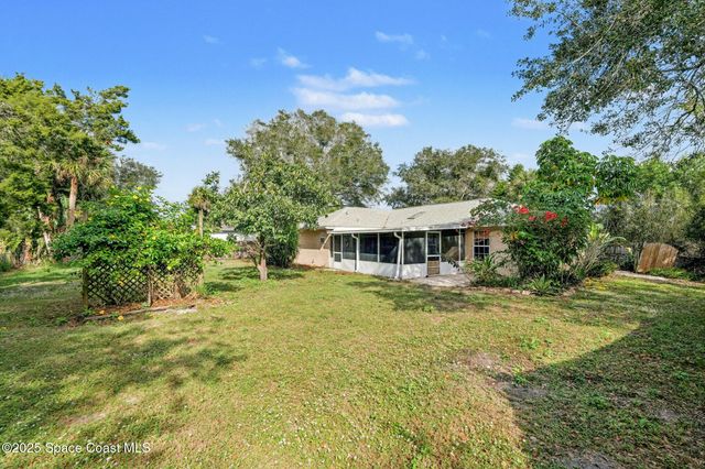 6200 Golfview Avenue, Cocoa, FL 32927
