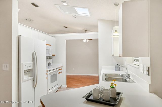 6200 Golfview Avenue, Cocoa, FL 32927