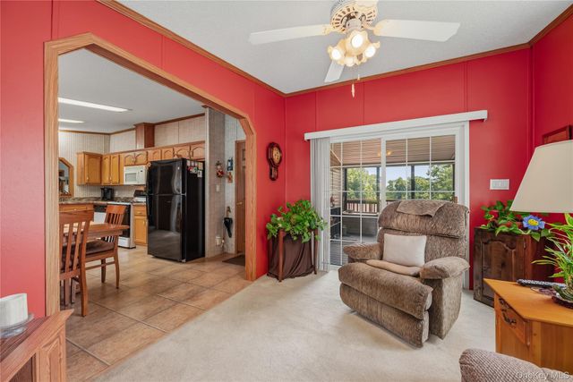 83 Pine Drive, Bloomingburg, NY 12721