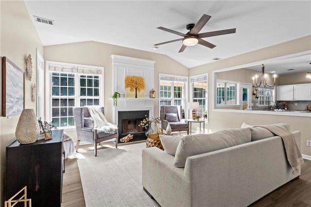 2873 Donamire Lane NW, Kennesaw, GA 30144