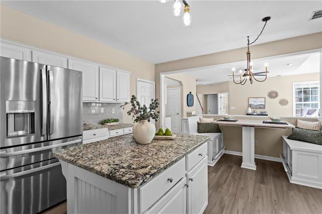 2873 Donamire Lane NW, Kennesaw, GA 30144