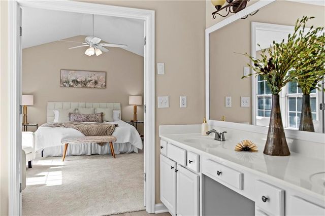 2873 Donamire Lane NW, Kennesaw, GA 30144