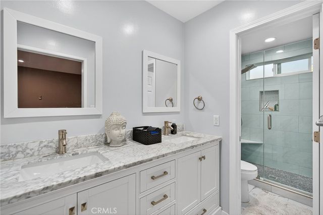 5376 Fairview Boulevard 209, Los Angeles, CA 90056