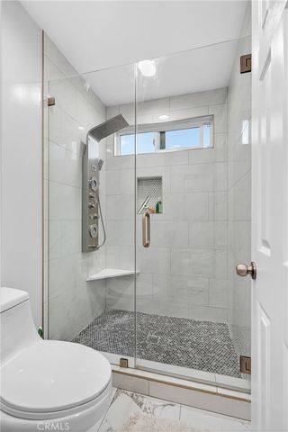 5376 Fairview Boulevard 209, Los Angeles, CA 90056