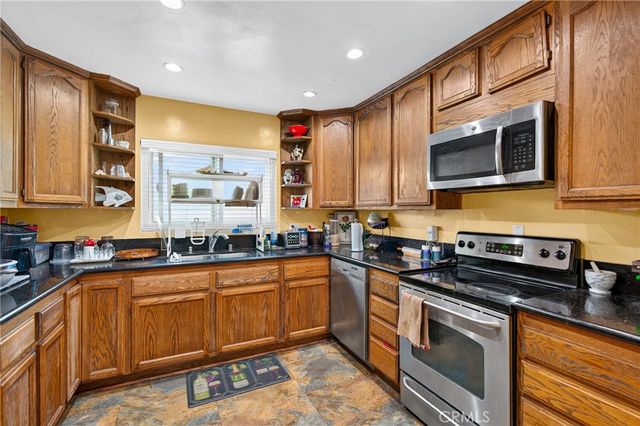 5376 Fairview Boulevard 209, Los Angeles, CA 90056