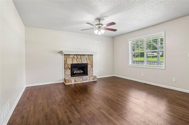 179 Graison Lane, Dallas, GA 30157