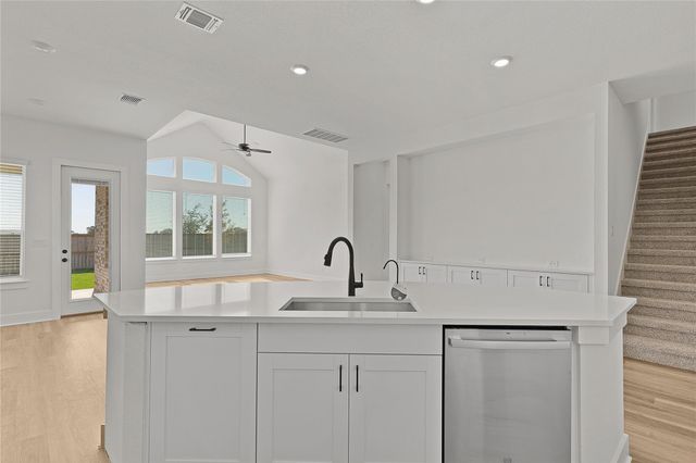 4733 Regents PL, Round Rock, TX 78665