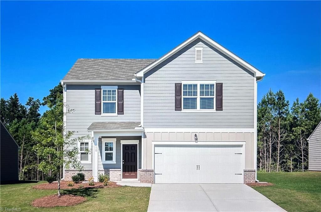 912 Riverbank Drive, Kernersville, NC 27284