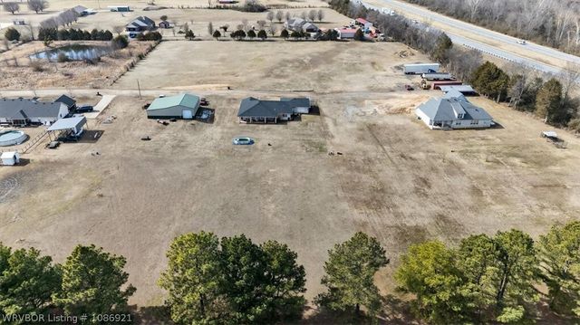 172 Luckau Lane, Alma, AR 72921